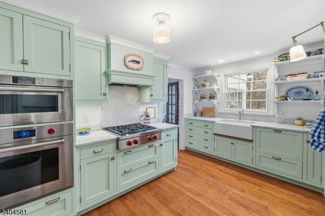 15 Poe Ave, Bloomfield Twp., NJ 07003