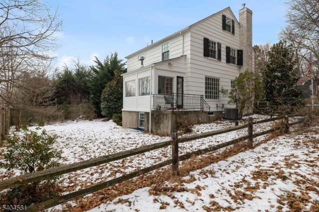 15 Poe Ave, Bloomfield Twp., NJ 07003