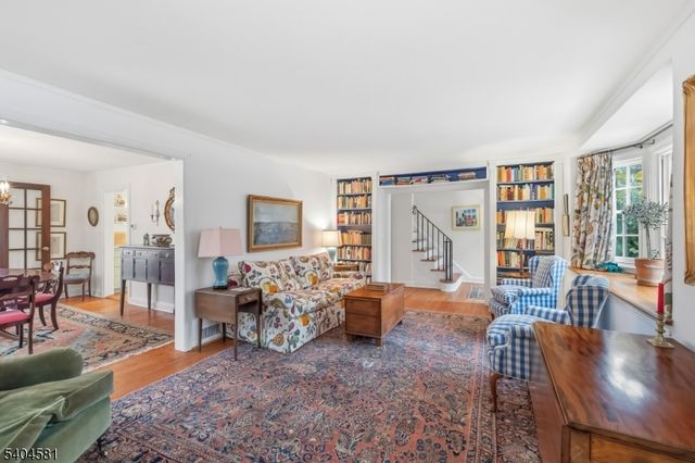 15 Poe Ave, Bloomfield Twp., NJ 07003