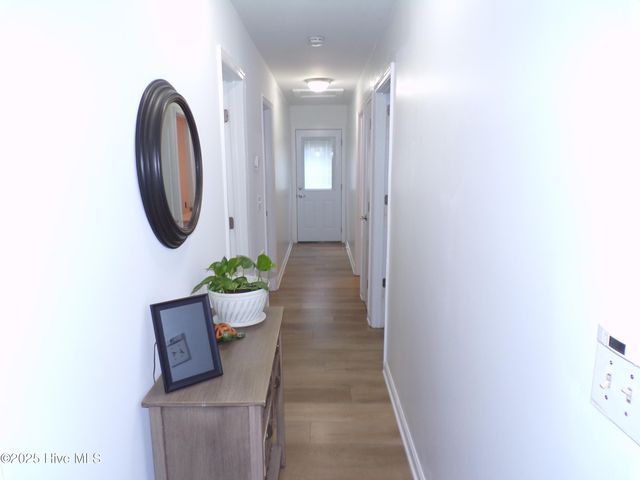 810 S 7th Street, Wilmington, NC 28401