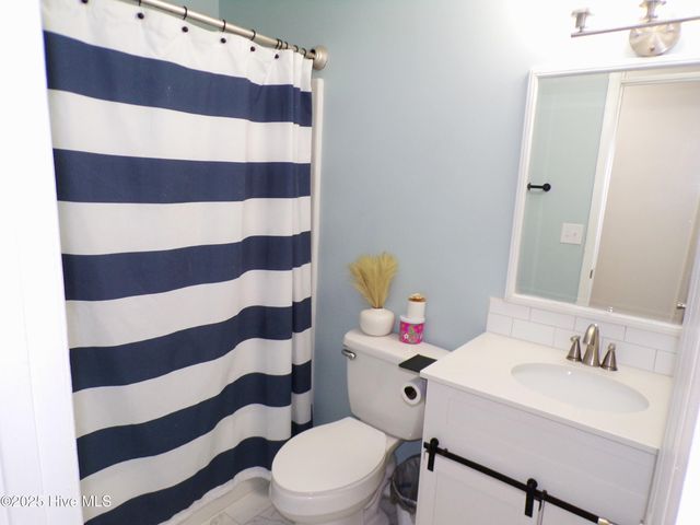 810 S 7th Street, Wilmington, NC 28401