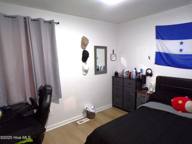 810 S 7th Street, Wilmington, NC 28401