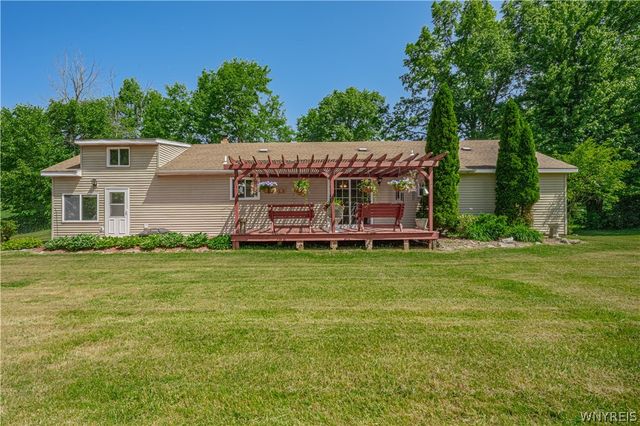 1340 Cain Road, Porter, NY 14174