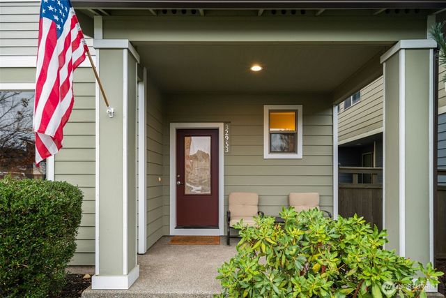 32953 Skyline Lane, Black Diamond, WA 98010