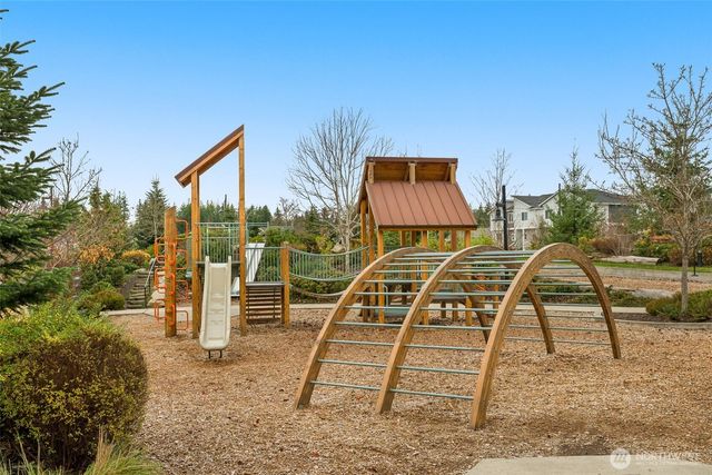 32953 Skyline Lane, Black Diamond, WA 98010