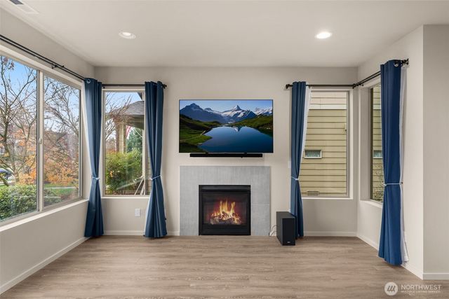 32953 Skyline Lane, Black Diamond, WA 98010