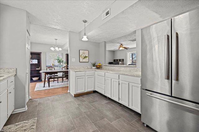 20277 N Cherry Grove RD, Smithfield, VA 23430