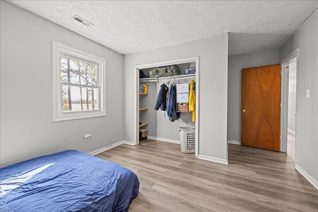 20277 N Cherry Grove RD, Smithfield, VA 23430