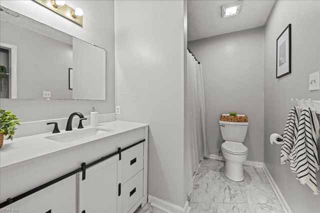 20277 N Cherry Grove RD, Smithfield, VA 23430