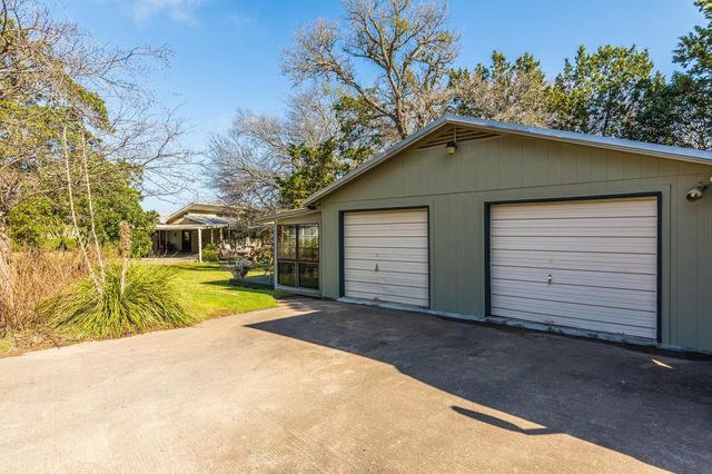 224 Mohon Drive, Whitney, TX 76692