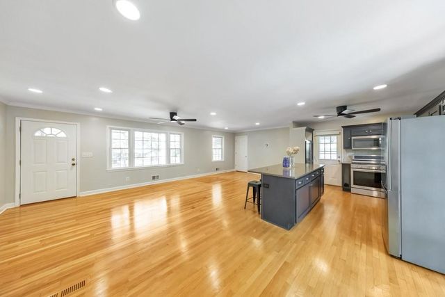 3218 Richwood Drive, Duluth, GA 30096