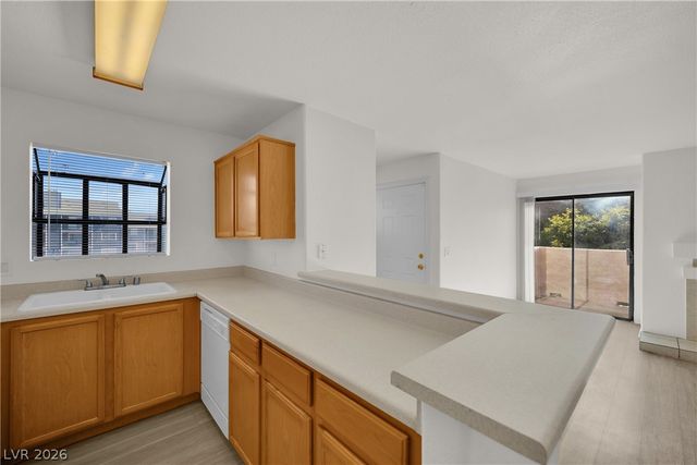 2985 Juniper Hills Boulevard 202, Las Vegas, NV 89142