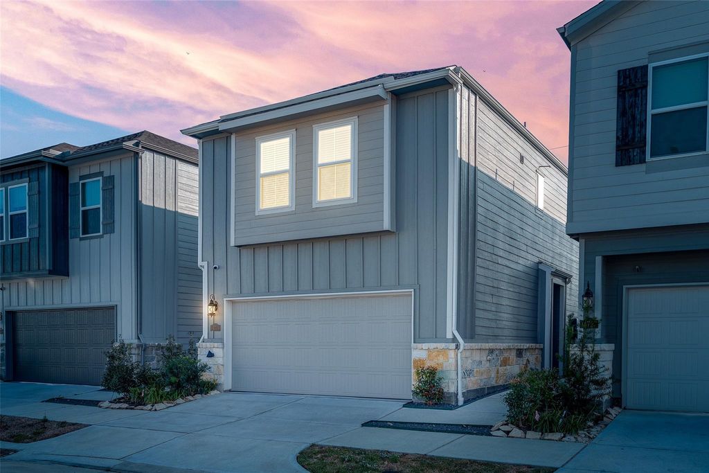 14719 Silent Gulf Avenue, Houston, TX 77082