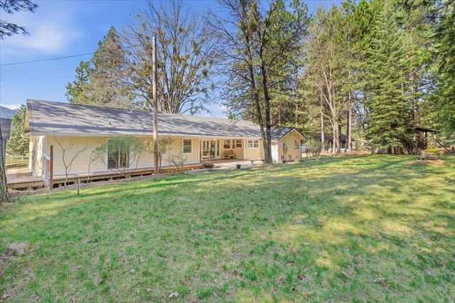 833 Remour Lane, Mount Shasta, CA 96067