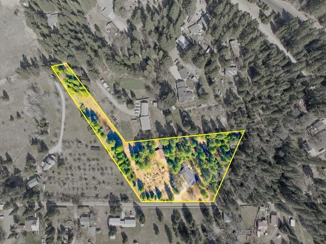 833 Remour Lane, Mount Shasta, CA 96067