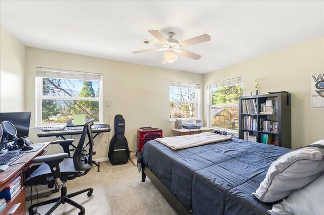 833 Remour Lane, Mount Shasta, CA 96067