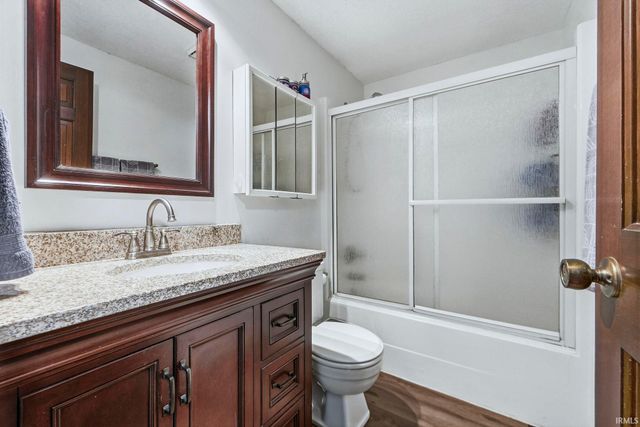 4719 Bridgetown Court, Fort Wayne, IN 46804