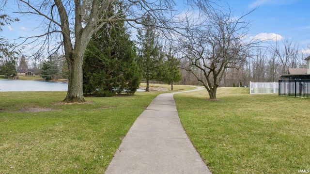 4719 Bridgetown Court, Fort Wayne, IN 46804