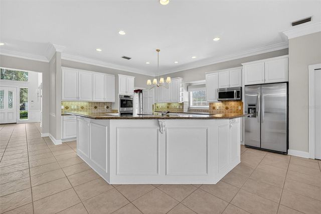 1741 EDGEWATER DRIVE, Mount Dora, FL 32757