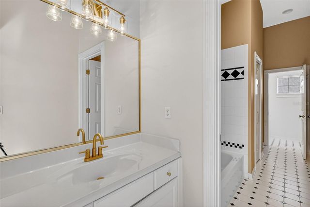 1741 EDGEWATER DRIVE, Mount Dora, FL 32757