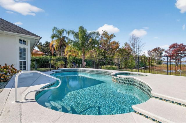 1741 EDGEWATER DRIVE, Mount Dora, FL 32757
