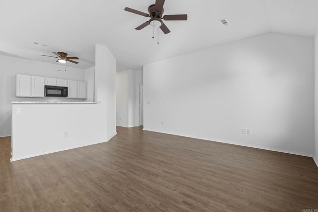 14 Erwin Dr, Austin, AR 72007