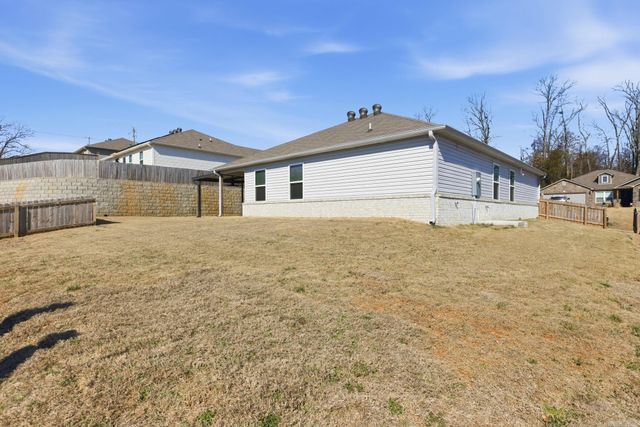 14 Erwin Dr, Austin, AR 72007