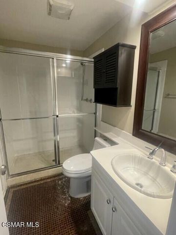 5205 Carmento Drive, Oak Park, CA 91377