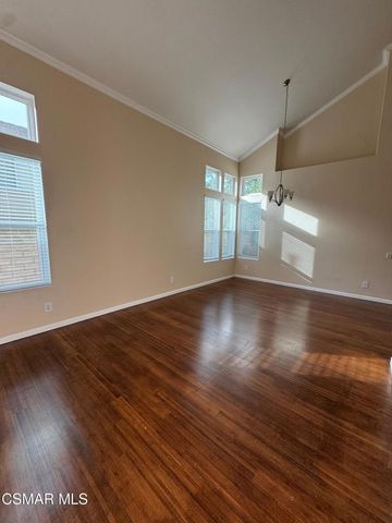 5205 Carmento Drive, Oak Park, CA 91377