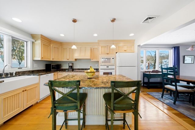 12 Elwern Rd, Arlington, MA 02474