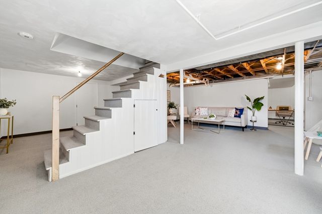 12 Elwern Rd, Arlington, MA 02474