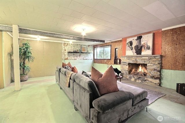 326 Renton Avenue S, Renton, WA 98057