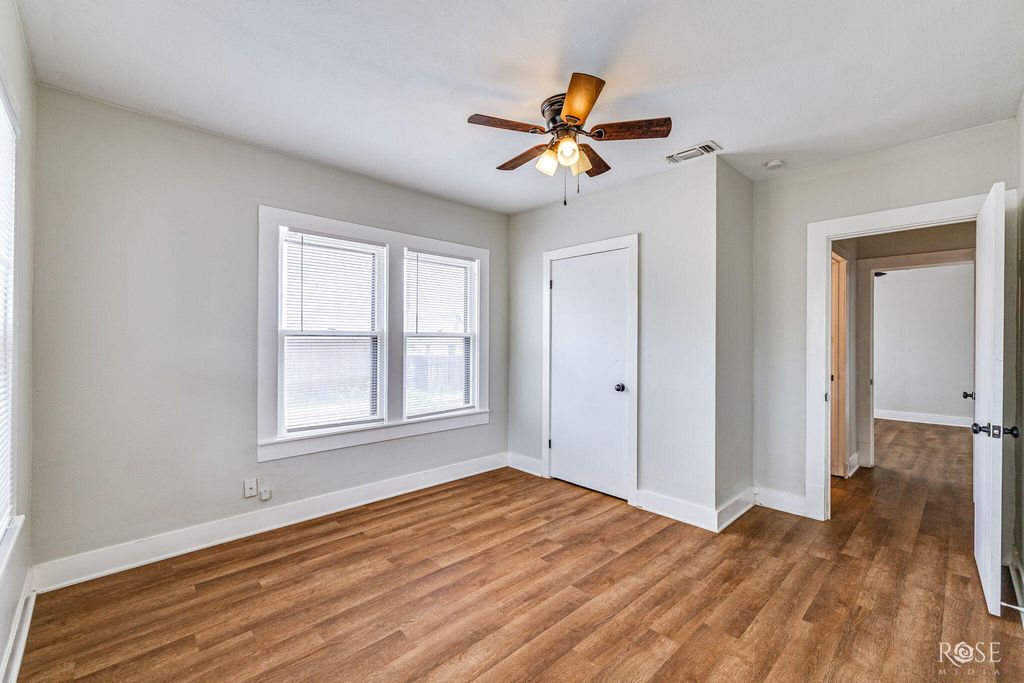 Image 22 of property listing at 915 Guadalupe Street, San Angelo, TX 76901