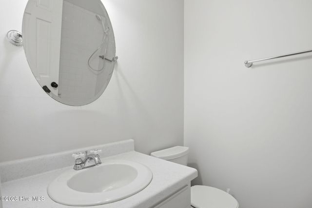 306 W Blackbeard Road W, Wilmington, NC 28409