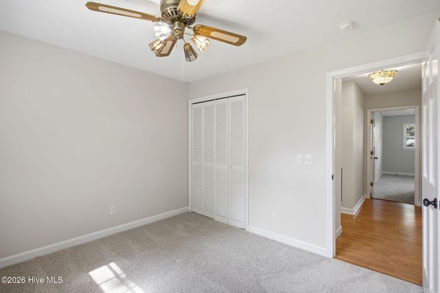 306 W Blackbeard Road W, Wilmington, NC 28409