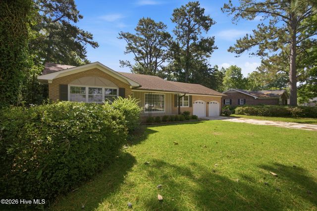 306 W Blackbeard Road W, Wilmington, NC 28409