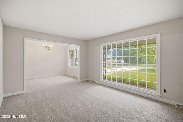 306 W Blackbeard Road W, Wilmington, NC 28409