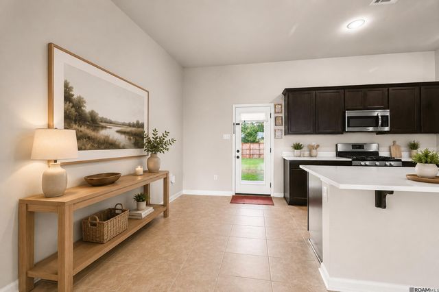 12755 Fairwood Ct, Baton Rouge, LA 70816