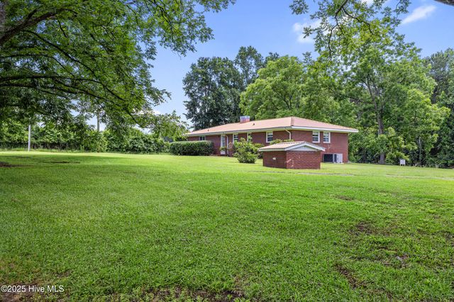 5370 Slocum Trail, Atkinson, NC 28421