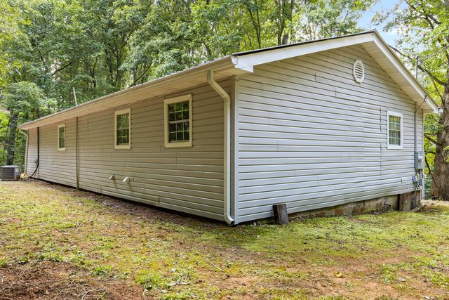 70 Hibiscus Lane, Blue Ridge, GA 30513