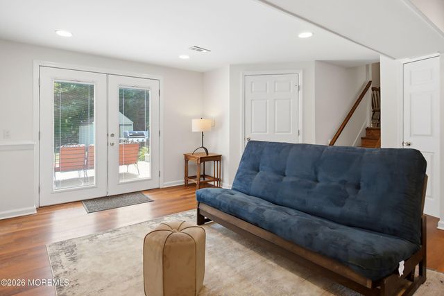 17 Millbrook Drive, Middletown, NJ 07748