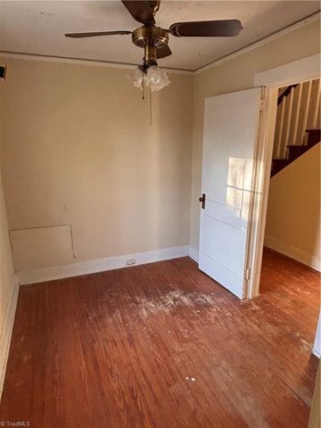 3558 Spangenberg Avenue, Clemmons, NC 27012