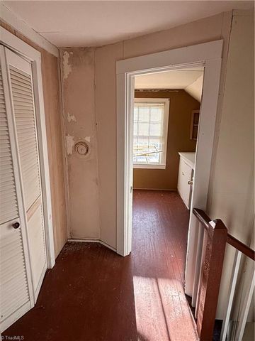 3558 Spangenberg Avenue, Clemmons, NC 27012