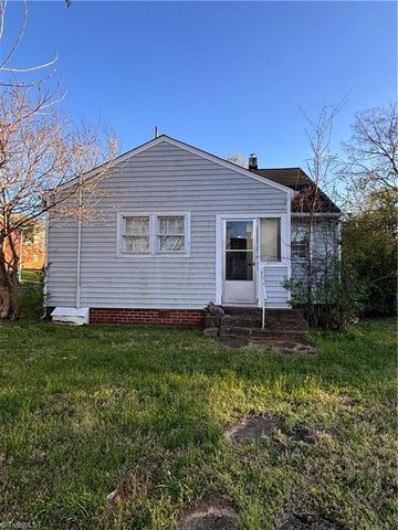 3558 Spangenberg Avenue, Clemmons, NC 27012