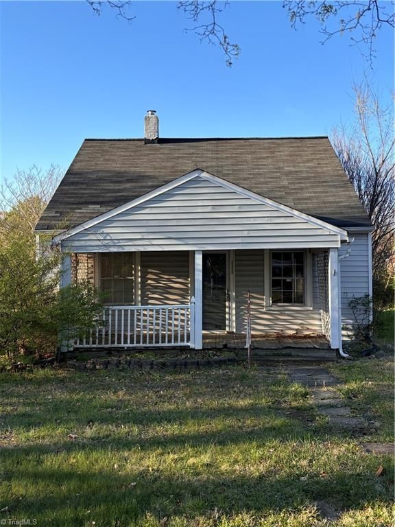 3558 Spangenberg Avenue, Clemmons, NC 27012