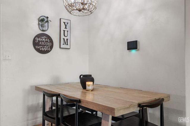 3702 Balvicar Drive, Bakersfield, CA 93306