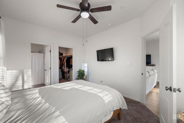 3702 Balvicar Drive, Bakersfield, CA 93306