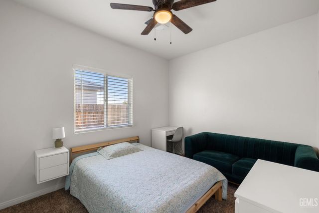 3702 Balvicar Drive, Bakersfield, CA 93306