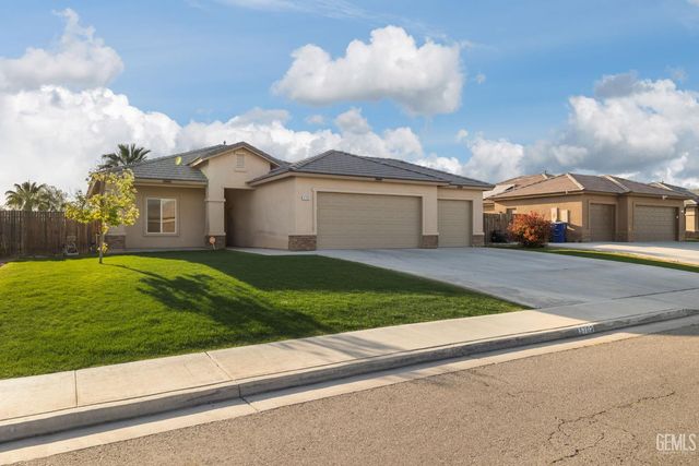 3702 Balvicar Drive, Bakersfield, CA 93306