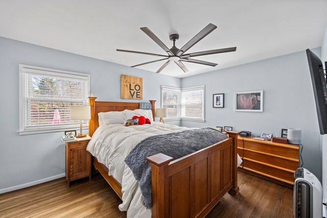 914 Central Avenue, Deerfield, IL 60015